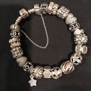 Pandora 7.9” bracelet with Pandora+Chamilia beads